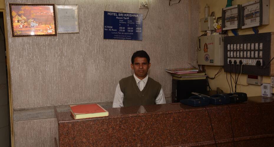 Hotel Sri Krishna, Vadodara 4